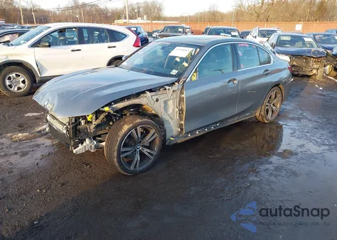 2024 BMW 330I xDrive из США, поврежденный, VIN 3MW89FF02R8E08891